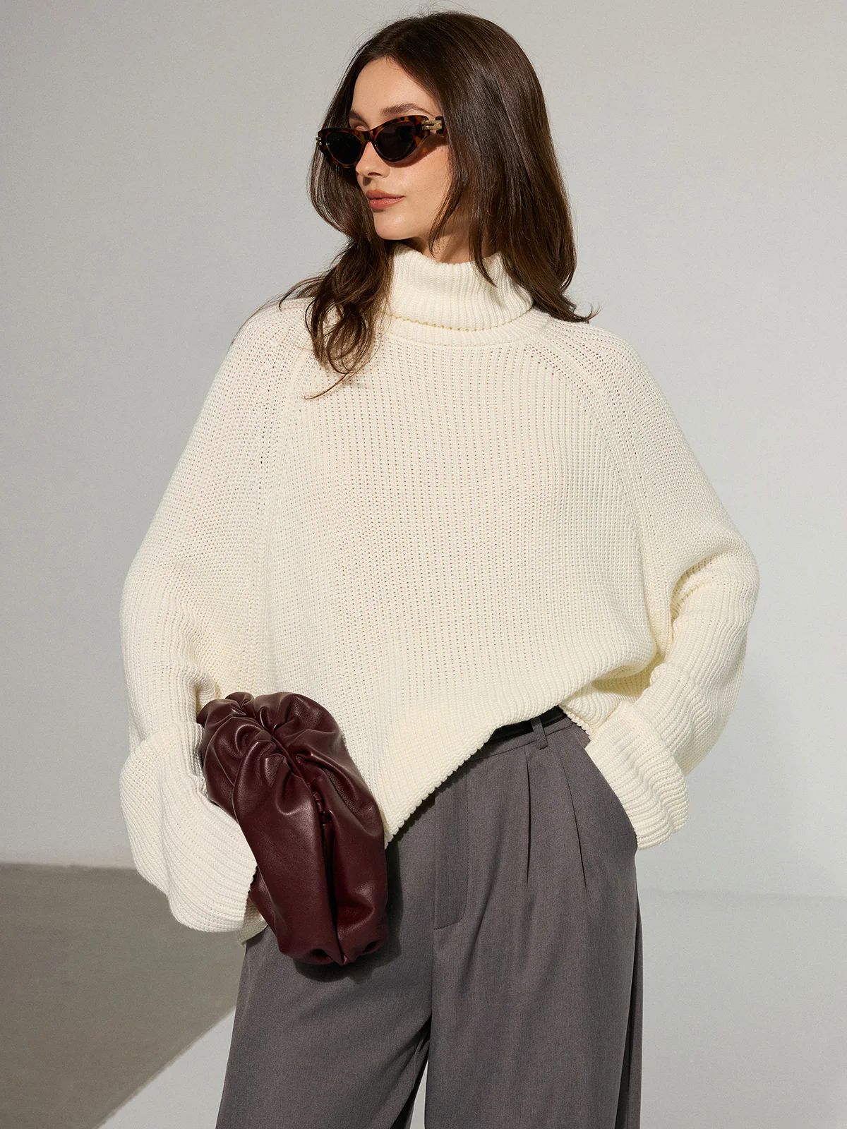 Oversized Backless Turtleneck Sweater - Wholesalesil