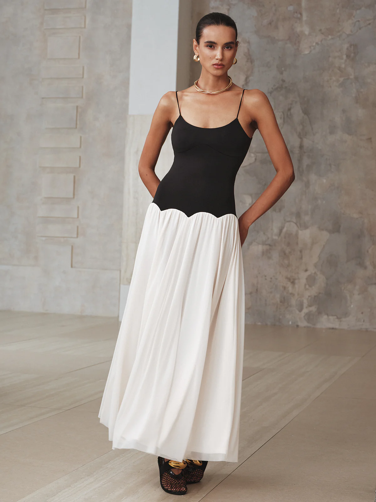 Color-Blocked Backless Cami Maxi Dress - Wholesalesil