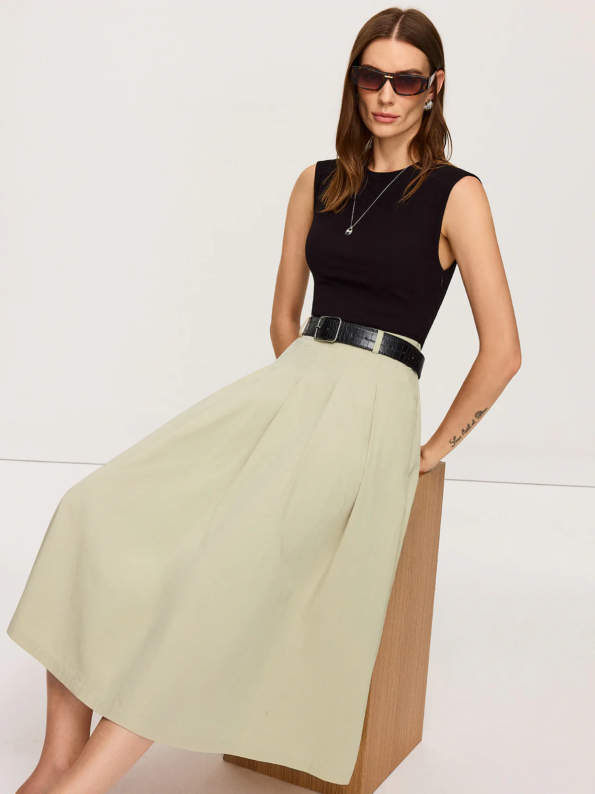 Belted Pleated Two-Tone Midi Dresses - Wholesalesil