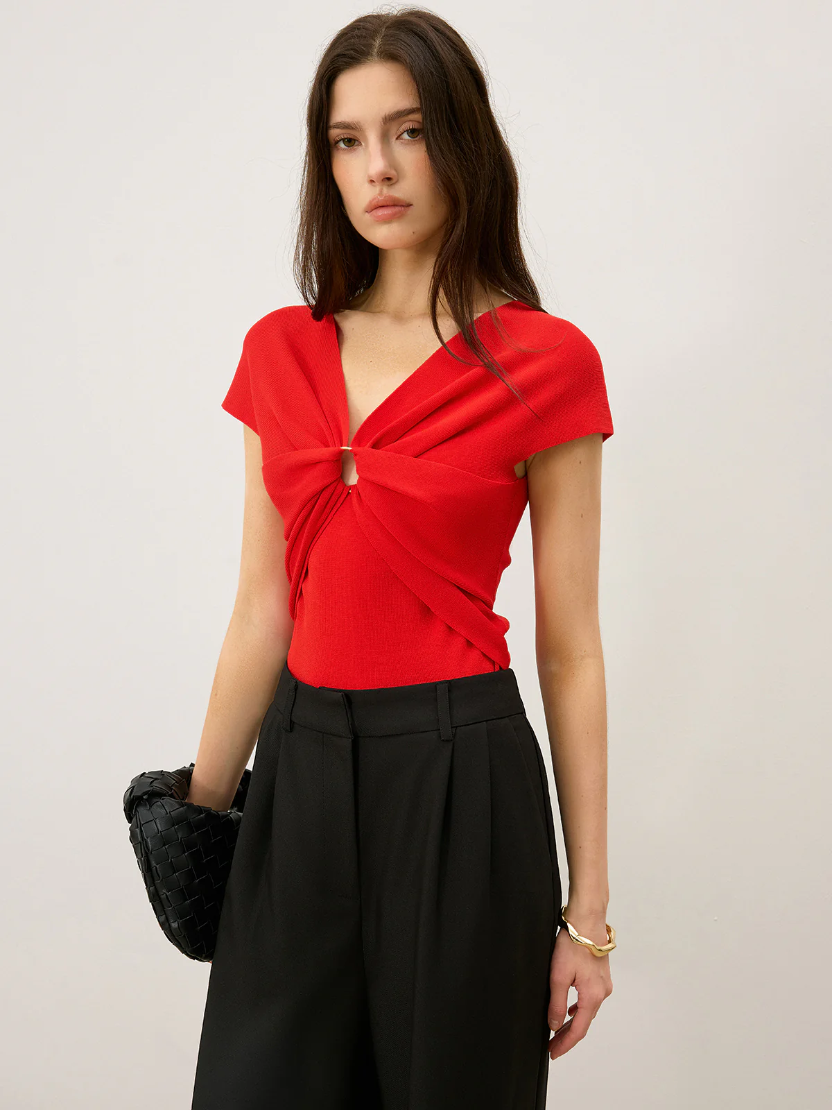 Twist Front Cut-Out V-Neck Knit Top - Wholesalesil