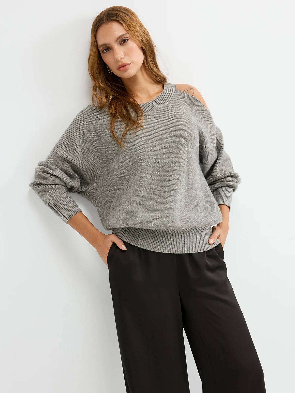 Reversible Cold-Shoulder Knit Top - Wholesalesil